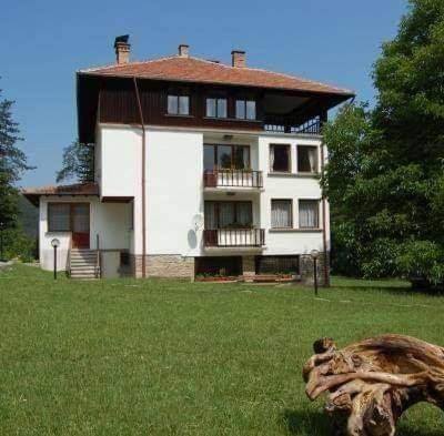 Чичо Томовата Колиба Hotel Tryavna Bagian luar foto